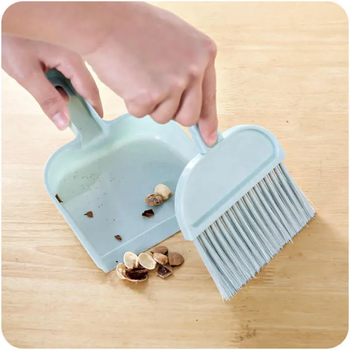 Mini%20Dustpan%20and%20Brush%20Set,%20Multi-Functional%20Cleaning%20Tool%20with%20Hand%20Broom%20Brush,%20Plastic%20Dust%20Pan,%20Coral%20Fleece%20Cleaning%20Cloth,%202-in-1%20Cute%20Helper%20Cleaning%20Set%20for%20Kids%20Toys%20Pets%20Car%20-%20Image%202