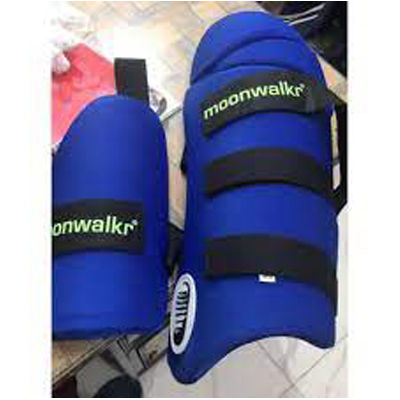Cricket%20Thigh%20Pads%20-%20Protect%20Yourself%20During%20Cricket%20Matches%20With%20These%20Thigh%20Pads%20-%20Designed%20To%20Offer%20Comfort%20And%20Protection%20-%20Image%203