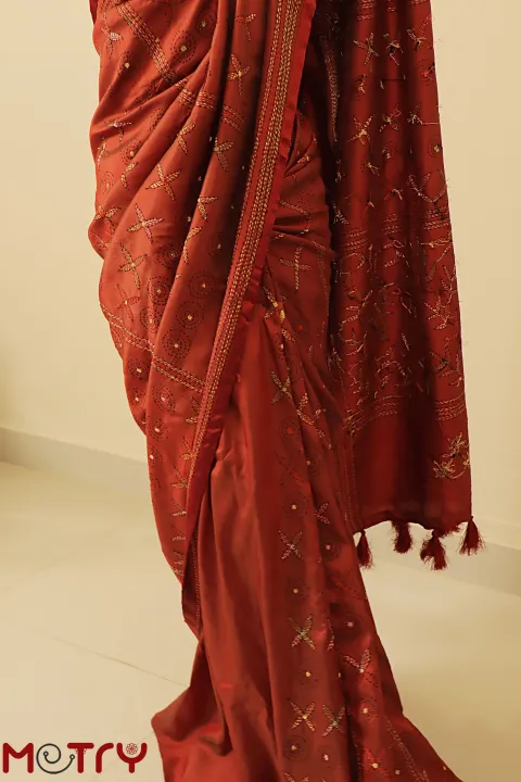 Premium%20Rajshahi%20Handcrafted%20Balaka%20Silk%20%20100%25%20Authentic%20Sarees%20-%20Image%205