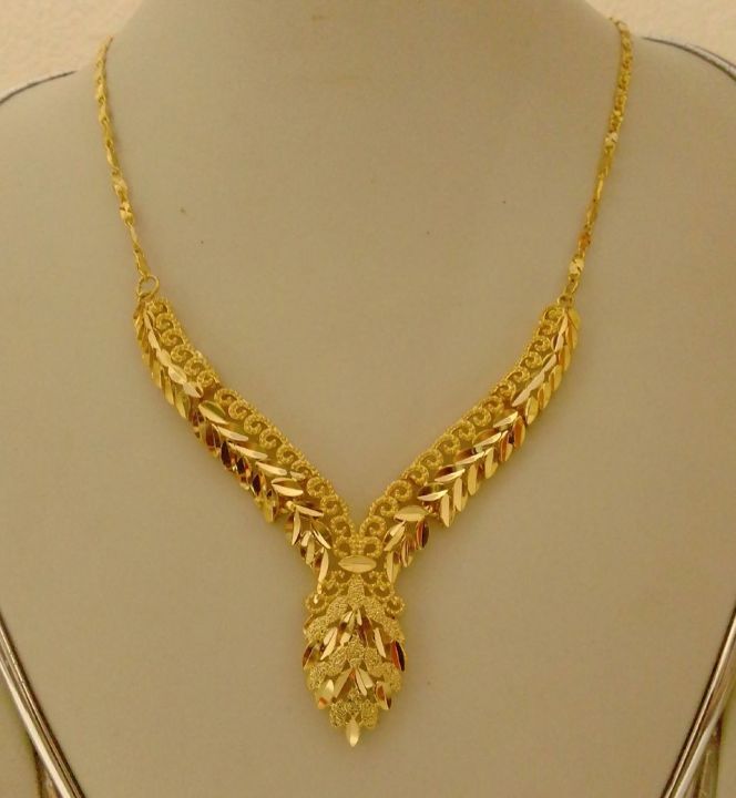 Luxury%20Design%20Fashionable%20New%20Model%20Necklace%20For%20Women%20&%20Girls%20Party%20Necklace%20-%20Image%203