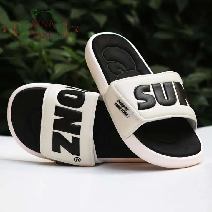 Stylish%20Black,%20Yellow,%20Green%20and%20White%20Color%20Slides%20Slipper%20SUNZTONZ%20Light%20Weight%20Casual%20Style%20Sandal%20for%20Men%20-%20Image%207