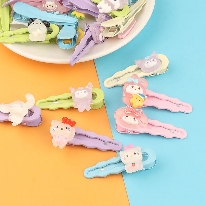 Luminous%20Sanrio%20Hair%20Clip%20Hello%20Kitty%20Kuromi%20Melody%20Hair%20Pin%20Headwear%20Barrette%20MIO%20Super%20Store%20-%20Image%202