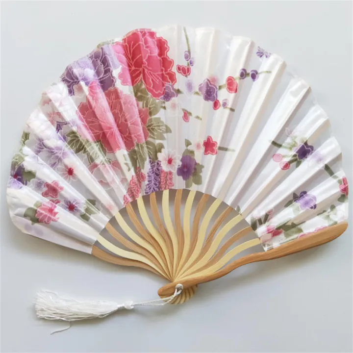 Chinese%20Style%20Hand%20Held%20Fans%20Personalized%20Pattern%20Silk%20Bamboo%20Folding%20Fans%20Handheld%20Wedding%20Hand%20Fan%20Cool%20Bamboo%20Flower%20Fan%20-%20Image%207