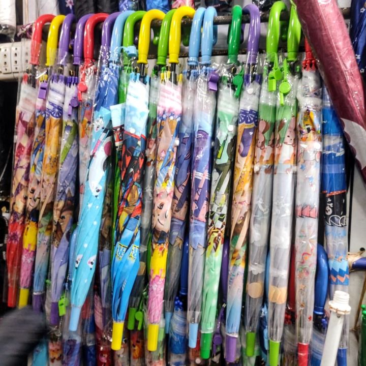 Custom%20Printed%20Umbrella%20For%20Kids%20With%20Whistle%20-%20Keep%20Kids%20Dry%20In%20Style%20Custom-Printed%20Whistle%20Umbrella,%20Adding%20Fun%20To%20Rainy%20Days%20-%20Image%206