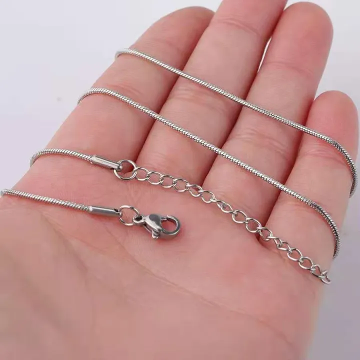 New%20Necklace%20Small%20Gift%20Single%20For%20Woman%20-%20Image%202