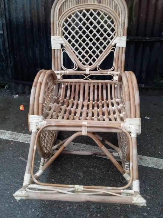 Cane%20and%20Craft%20Large%20Rocking%20Chair%20-%2058%20inch%20-%20Image%206
