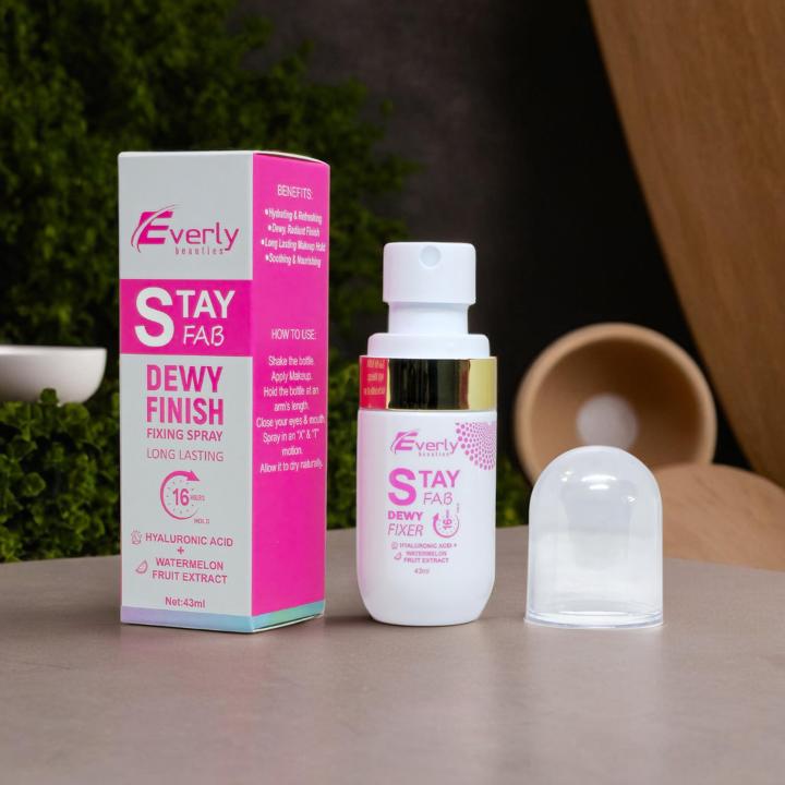 Everly%20Beauties%20Stay%20Fab%20Dewy%20Finish%20Fixing%20Spray%20%E2%80%93%20Long-Lasting%20Hydrating%20Makeup%20Setting%20Mist%20-%20Image%202