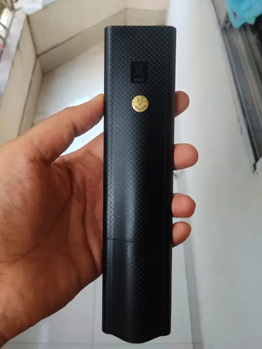 WALTON%20ANDROID%20TV%20VOICE%20CONTROL%20REMOTE%20-%20Image%202