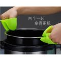 2PC Grip Oven Pot Holder Baking BBQ Cook Tools Mini Kitchen Non-slip Heat Resistant Oven Mitts Silicone Glove.