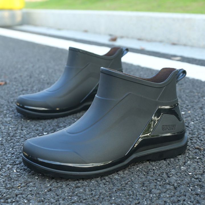 English rain boots men's short tube waterproof casual rain boots flat sole light kitchen anti slip rubber shoes thick soled water shoes work