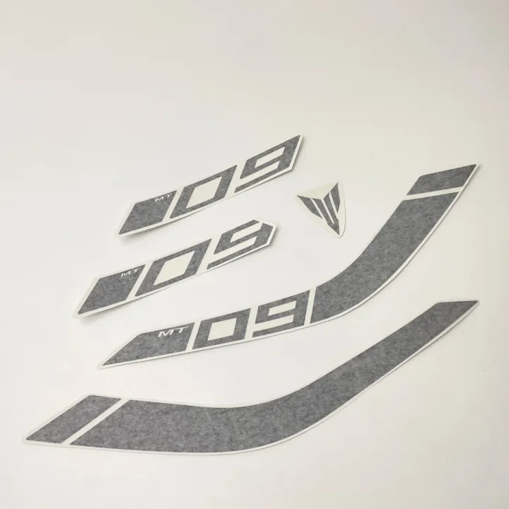 Reflective%20Vinyl%20Motorcycle%20Stickers%20Tank%20Decals%20Logo%20For%20YAMAHA%20MT09%20MT%2009%20FZ09%20FZ%2009%2014-22%202019%202020%202021%20-%20Image%202