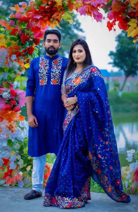 Eid%20New%20Dhupiyan%20Silk%20Sharee%20and%20Cotton%20panjabi%20For%20Combo%20Couple%20Dress%20-%20Image%203