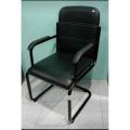 Visitor Fixed Chair Breathable mesh Curved backrest design. 