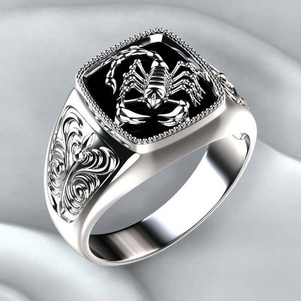Superb%20Signature%20Style%20Metal%20Finger%20Ring%20for%20Men%20-%20Quality%20and%20Durability,%20Stylish%20and%20Innovative%20Design%20-%20Image%202