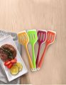 Egg Fish Frying Pan Scoop Fried Shovel Kitchen Tool Silicone Frying Spatula.