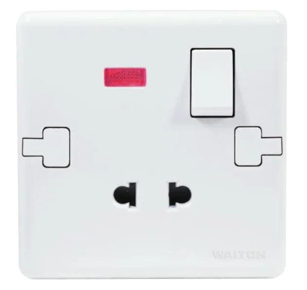 Walton%20W12PSPW10%20Pearl%20White%202%20Pin%20Socket%20with%20Switch%20-%20Image%202