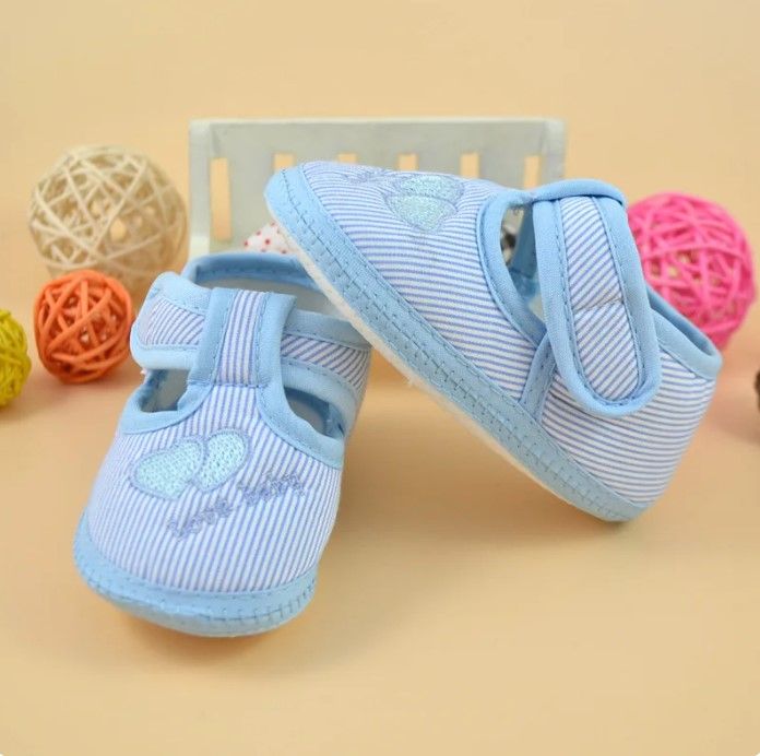 Cute Love Print Soft Cotton Plaid Anti-slip Baby Shoes For (12-18 Months Baby)