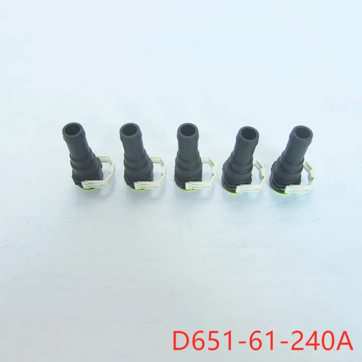 D651-61-240%20Cooling%20System%20Heater%20Water%20Hose%20Connector%20for%20Mazda%203%20-%20Image%204