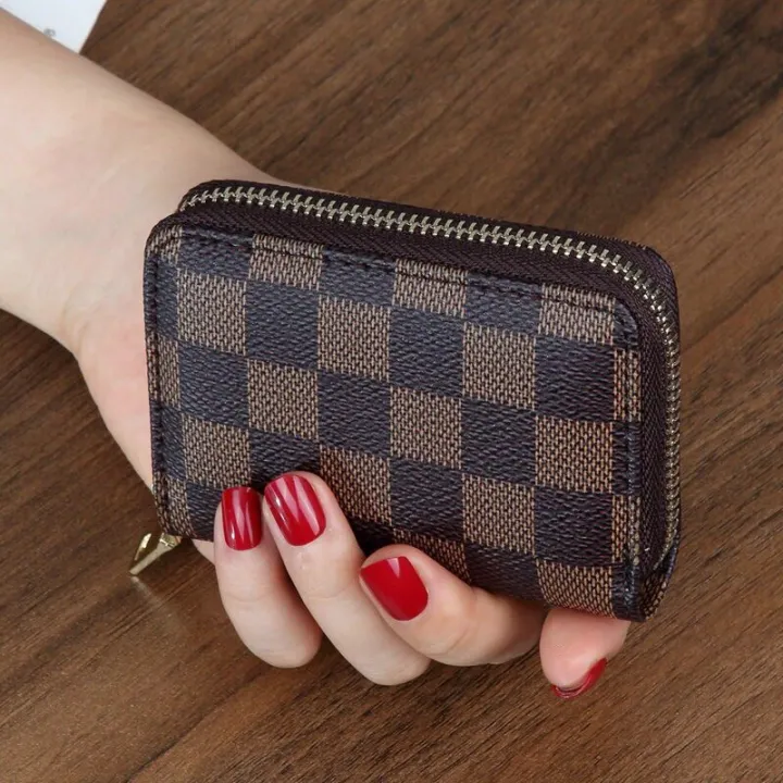 Credit%20or%20credit%20card%20holder%20with%20wallet%20for%20men%20/%20women%20-%20Image%203
