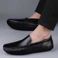 【selevn roind】 Genuine Leather Men Casual Shoes Luxury Brand Soft Mens Loafers Moccasins Breathable Slip on Black Driving Shoes Plus Size 37-47. 