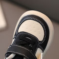 A drop delivery of children's baby shoes in autumn new soft sole fashion breathable 1-3 years old boy shoes.