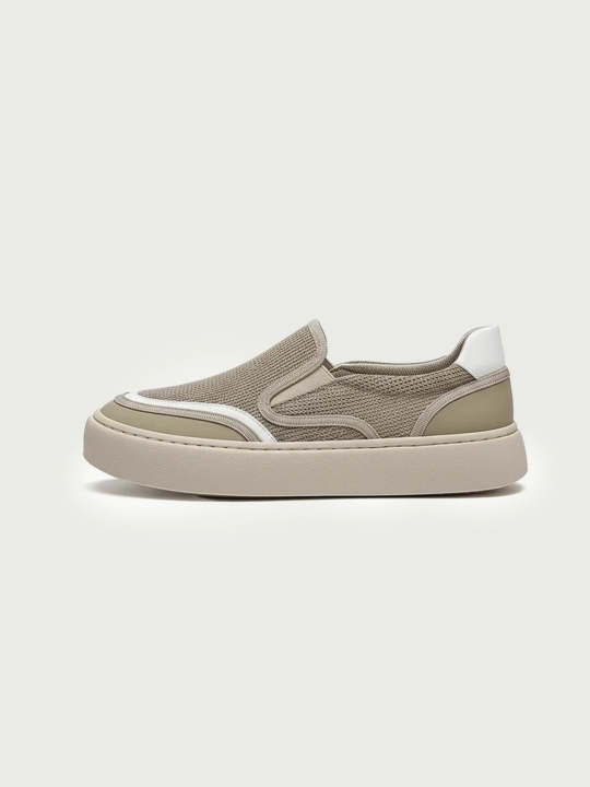 DuneFlex%20Lightweight%20Breathable%20Slip-On%20Sneakers%20-%20Image%202