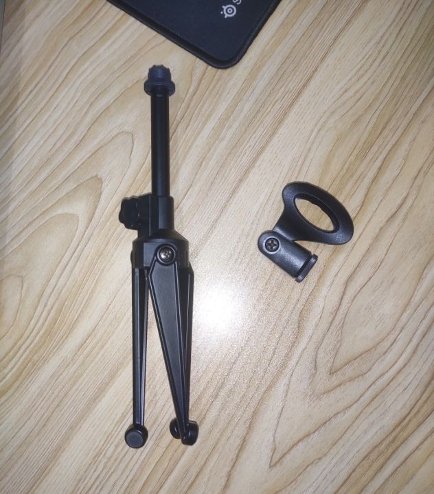 Microphone%20holder%20Microphone%20Stand%20Table%20stand%20microphone%20Mic%20table%20stand%20Stand%20holder%20with%20clamp%20-%20Image%204