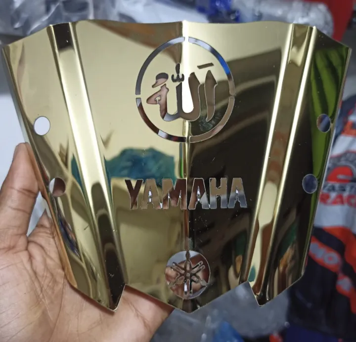 Visor%20for%20Yamaha%20fz-s%20v3%20ALLAHU%20Design%20metal%20windshield%20Metal%20Visor%20golden%20Colour%20-%20Image%203