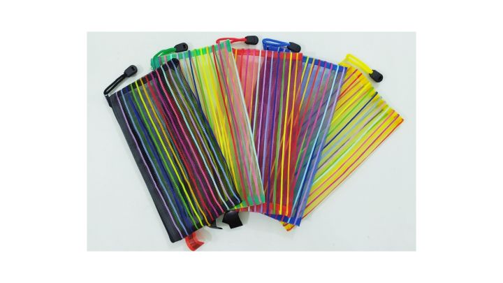 (1pcs)%20Pencil%20and%20Pen%20Net%20Bag%20/%20Pen%20and%20Pencil%20Net%20-%20Image%202