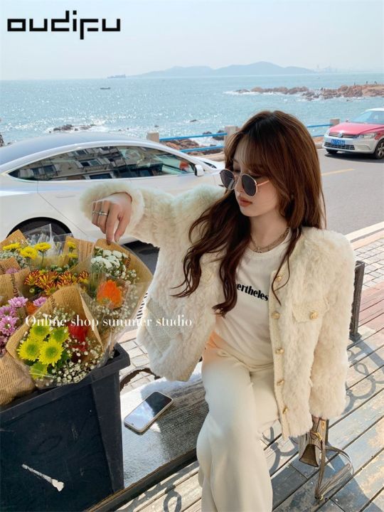 OUDIFU%20Autumn%20and%20Winter%20Fleece-Lined%20Thickened%20High-Grade%20Style%20Lamb%20Wool%20Short%20Furry%20Coat%20Women's%20Top%20-%20Image%206