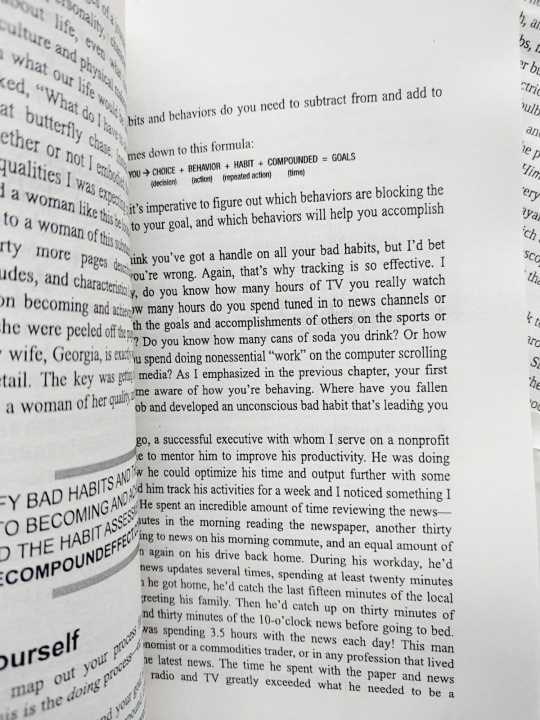The%20Compound%20Effect%20Book%20by%20Darren%20Hardy%20%7C%20Paperback%20-%20Image%204