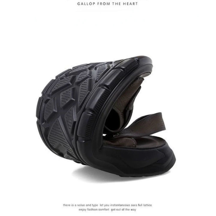 Luxury%20men's%20sandals%20summer%20genuine%20leather%20shoes%20for%20men%20outdoor%20casual%20lightweight%20sandal%20men's%20slippers%20soft%20sole%20beach%20shoes%20-%20Image%205