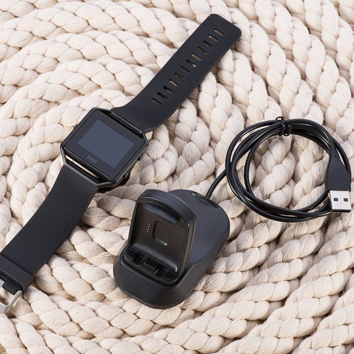 Applicable%20Fitbit%20blaze%20Watch%20Charging%20Set%20ionic%20Watch%20Wireless%20Charger%20Data%20Cable%20-%20Image%203