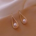 Fashion Lovely Geometric Senior Dangle Earrings Contracted Temperament Crystal Sweet Women Earrings Jewelry. 