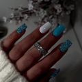 24Pcs Artificial Nails Set Press on Short Square False Nails with Sequins Design Aurora Yellow Nails Wearable Nail Tips.