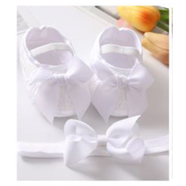 girls%203%20Stone%20Butterfly%20Box%20Shoes%20-%20Image%205