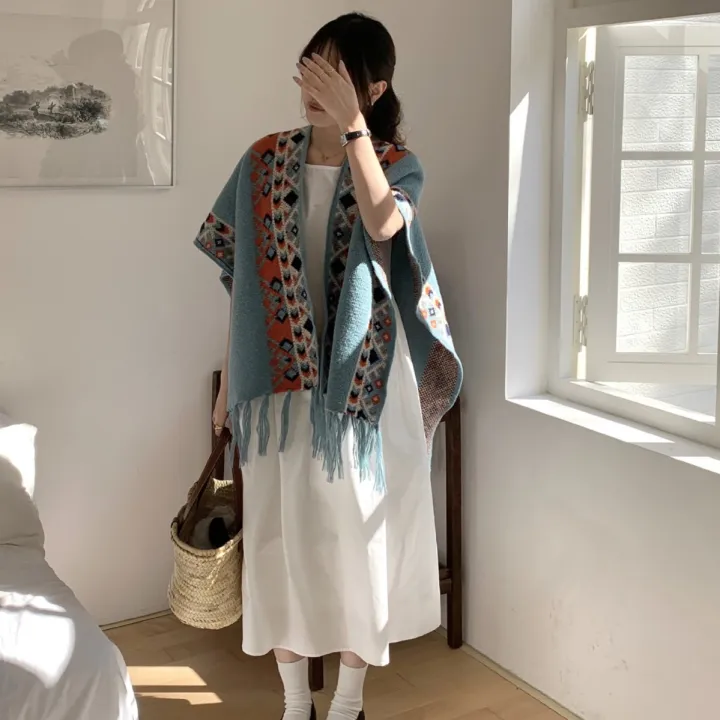 Tassel%20shawl,%20women's%20ethnic%20style,%20retro%20bohemia,%20Yunnan,%20Sichuan,%20Tibet,%20play,%20warmth,%20cloak%20coat,%20cape%20-%20Image%206