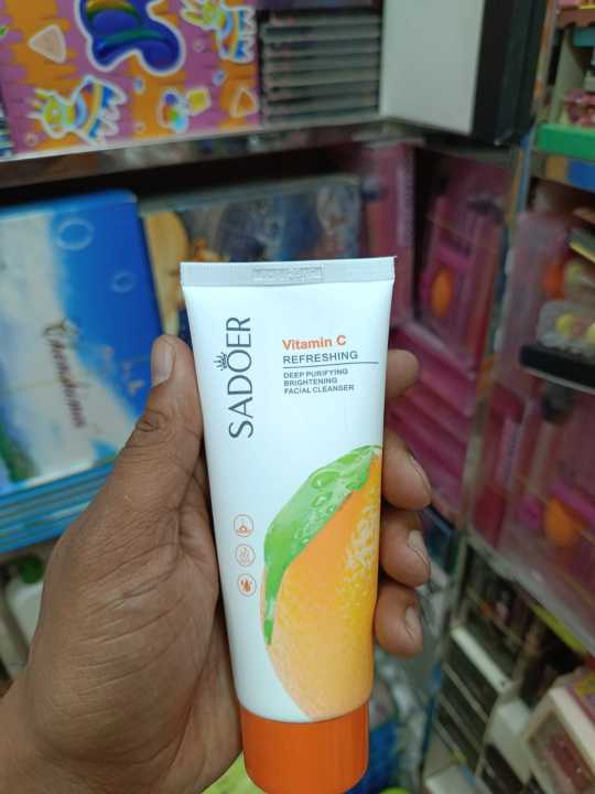 SADOER%20Vitamin%20C%20Refreshing%20Facial%20Cleanser%20100g%20-%20Image%202