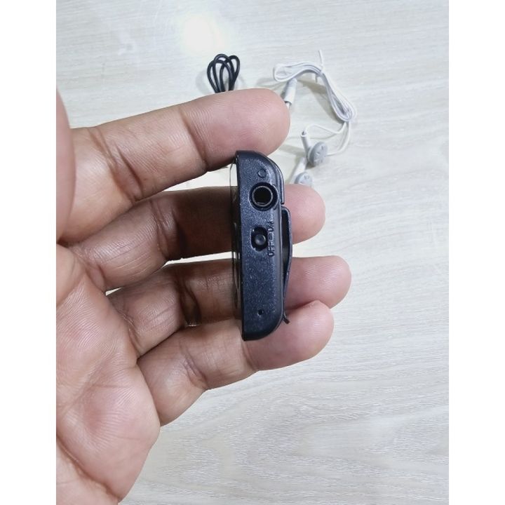 AR04%20MP3%20Music%20Player%20with%20Clip,%20Black,%2032GB%20TF%20Card%20Support,%202-3%20Hours%20Playback,%20Li-ion%20350mAh%20Battery%20-%20Image%206
