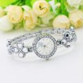 Simple Trendy Women Watches Fashion Clover Dial Watch Sweet Bracelet Watch Casual Ladies Quartz Wirstwatch.
