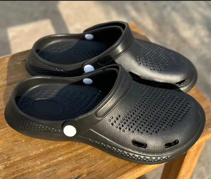 Mens%20Classical%20Trendy%20Crocs%20Eva%20Comfortable%20Lightweight%20Clogs%20Sandals%20Shoes%20-%20Image%206