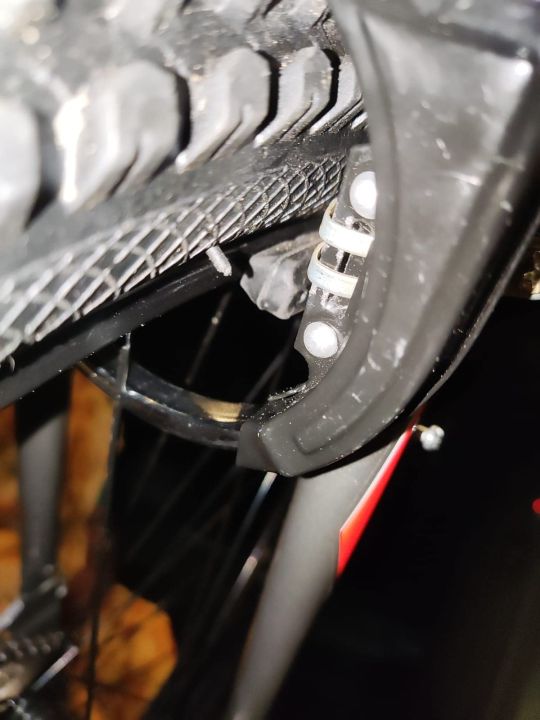 BONUS%20LT%20666%20Powder%20Coated,%20Nickel%20Side%20Key%20Cycle%20Lock%20-%20Image%204