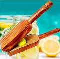 Wooden Lemon Squeezer Lemon Juicer. 