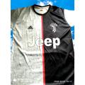 Football Jersey Jeep Juventus Black And White - Elevate Your Football Style With The Iconic Juventus Jersey.