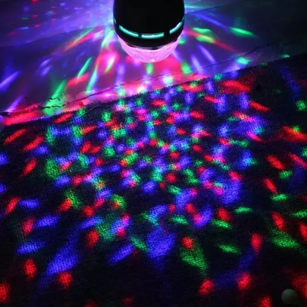 LED%20Rotating%20Bulb%20Magic%20Disco%20Light%20for%20Party%20-%20Image%204