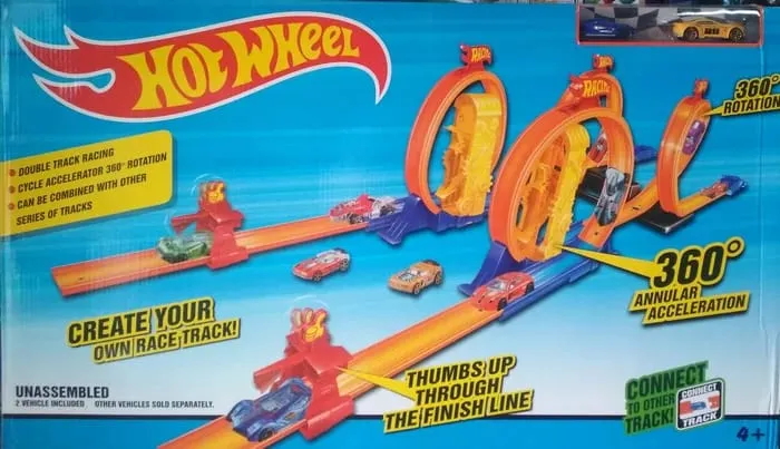 Toy%20Track%20Hot%20Wheels%20(Hot%20Wheel)%20ring%20with%20springboard%20analogue%20art.3315%20-%20Image%202