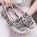 2024 Spring and Autumn Shoes, New Single Shoes, Canvas Shoes, Casual Women's Shoes, Comfortable Non-slip Fisherman's Shoes, One Foot Kick Cow Tendon Sole. 