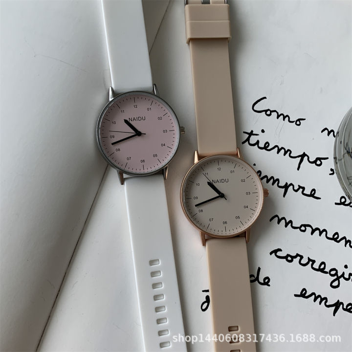 NAIDU%20Niche%20Color-block%20Disc%20Silicone%20Band%20Watch%20Women's%20Student%20Simple%20Small%20Fresh%20and%20Casual%20Mori%20College%20Style%20-%20Image%204