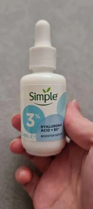 Simple%203%25%20Hyaluronic%20Acid%20+%20Vitamin%20B5%20Serum%20-30ml%20-%20Image%203