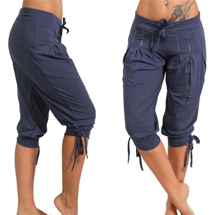 Plus%20Size%20Women's%20Sequined%20Pleated%20Drawstring%20Capri%20Pants%20-%20Image%205